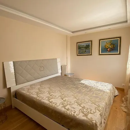 Cagnes-sur-mer, 50m De La Mer, 3 P, Parking Cagnes-sur-Mer
