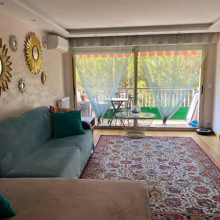 Cagnes-sur-mer, 50m De La Mer, 3 P, Parking Appartamento Cagnes-sur-Mer